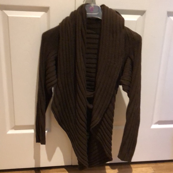 Brown cardigan sweater - Picture 2 of 3